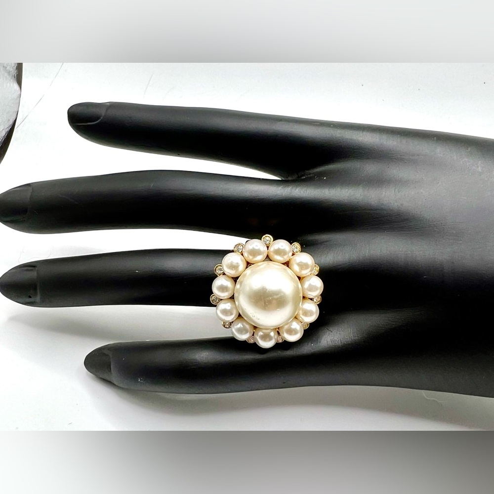 J. Crew Pearl Cluster Statement Ring in Ivory and Gold